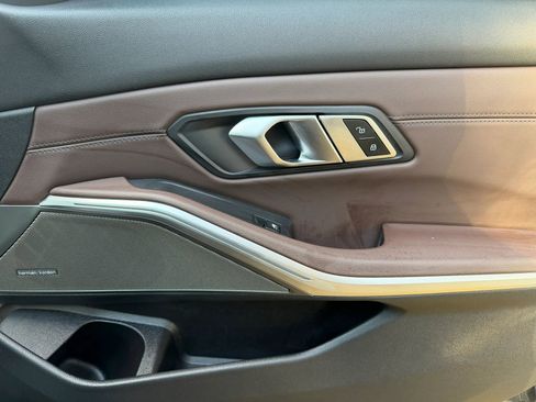 Used 2022 BMW M340i xDrive image 10