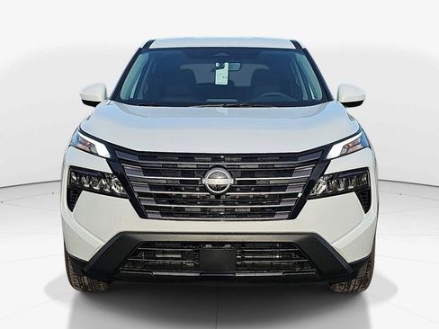 New 2026 Nissan Rogue SV FWD image 10