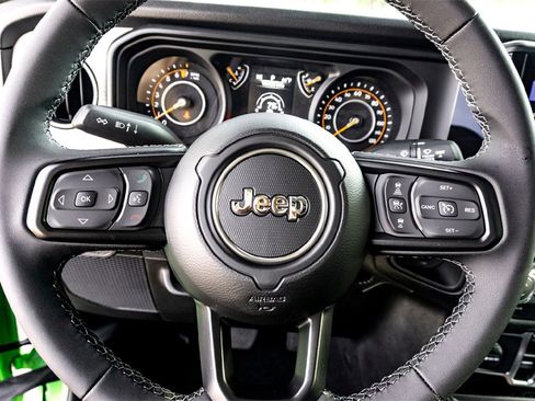 New 2026 Jeep Gladiator Sport image 12