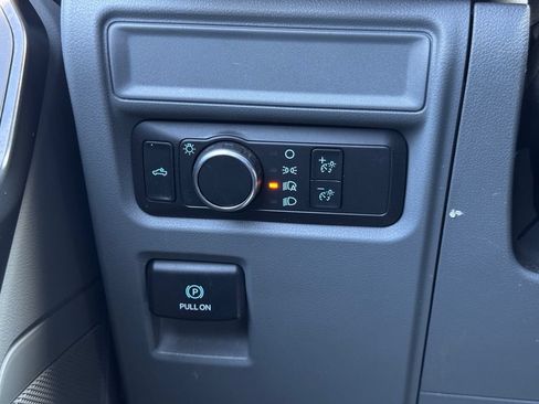 Used 2022 Ford F150 XL w/ Equipment Group 101A High RWD image 24