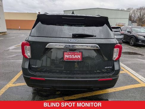 Used 2022 Ford Explorer XLT image 5