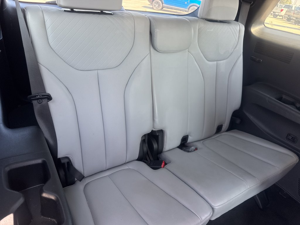 Used 2025 Hyundai Palisade SEL AWD/4WD image 12