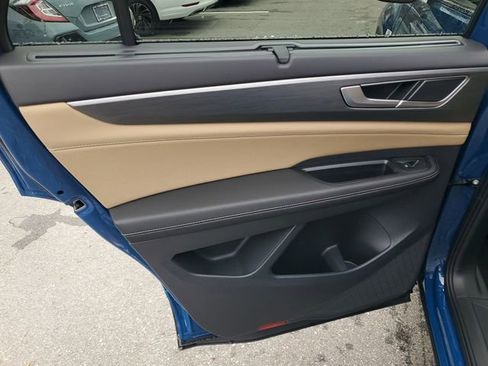 New 2026 Volkswagen Atlas Cross Sport SE image 9