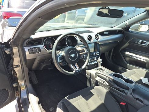 Used 2019 Ford Mustang Coupe w/ Equipment Group 101A image 7