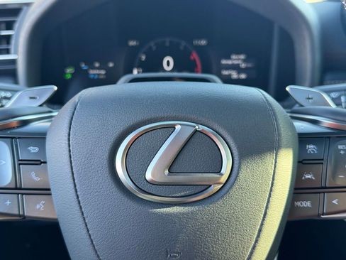 New 2025 Lexus LX 700h Luxury image 25