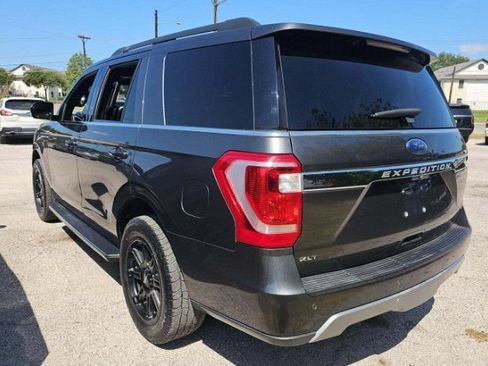 Used 2020 Ford Expedition XLT w/ Equipment Group 202A RWD image 2