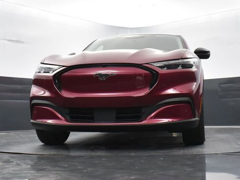 New 2025 Ford Mustang Mach-E Premium image 29