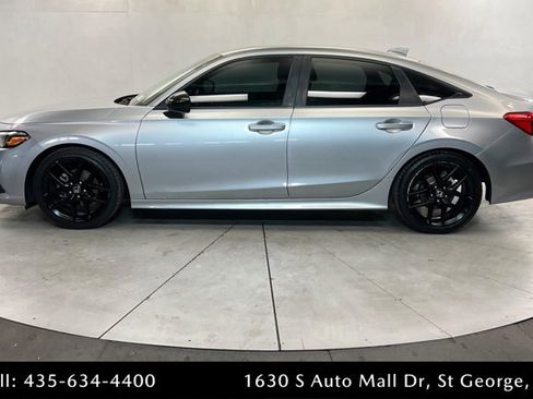 Used 2024 Honda Civic Sport image 2