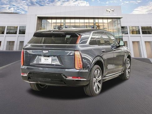 Used 2026 Cadillac Escalade IQ Luxury 1 AWD/4WD image 4