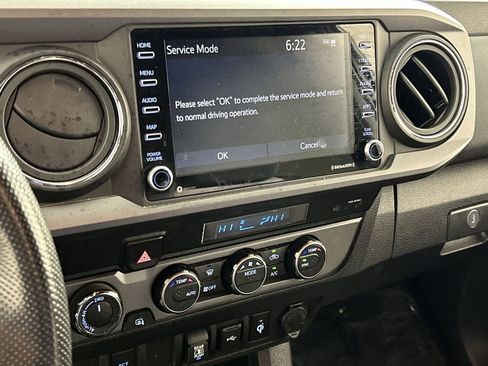 Used 2023 Toyota Tacoma TRD Off-Road image 16