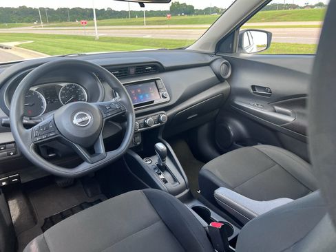 Used 2025 Nissan Kicks Play S FWD image 17
