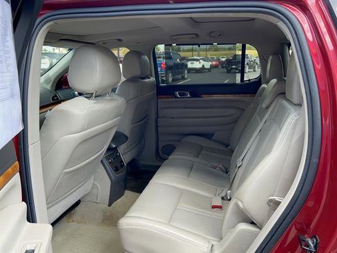 Used 2011 Lincoln MKT AWD w/ 201A Rapid Spec Order Code image 18