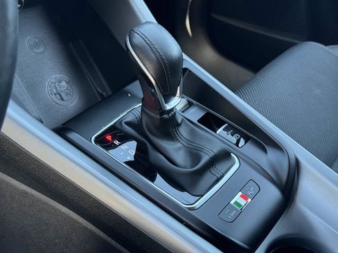 Used 2024 Alfa Romeo Tonale Sprint AWD/4WD image 26
