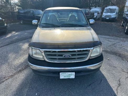 Used 2000 Ford F150 XLT image 9