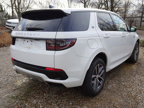New 2025 Land Rover Discovery Sport S image 10