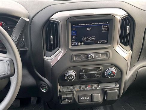 New 2026 Chevrolet Silverado 1500 Custom image 6