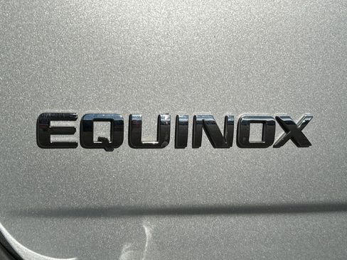 Used 2017 Chevrolet Equinox LS image 34