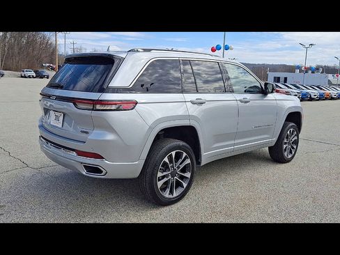 Certified 2022 Jeep Grand Cherokee Overland image 8