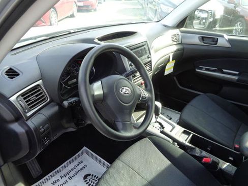Used 2012 Subaru Forester 2.5X w/ Alloy Wheel Pkg AWD/4WD image 9