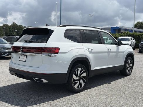 Used 2025 Volkswagen Atlas SE FWD image 26