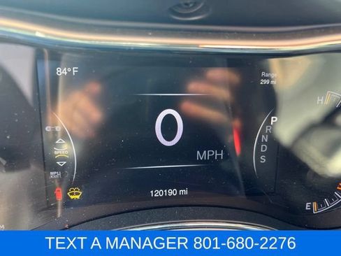 Used 2015 Jeep Grand Cherokee Limited w/ Trailer Tow Group IV AWD/4WD image 25