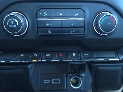 Used 2025 Chevrolet Silverado 1500 W/T RWD image 27