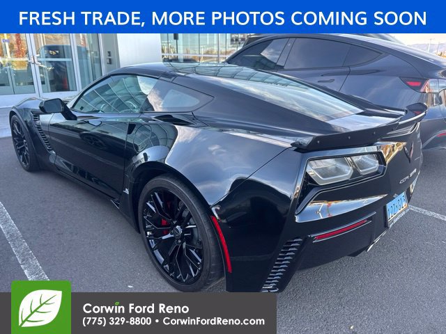 Used 2016 Chevrolet Corvette Z06 w/ 3LZ Preferred Equipment Group RWD image 9