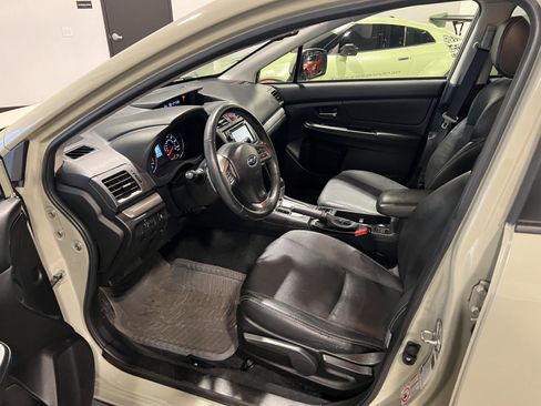 Used 2014 Subaru Crosstrek 2.0i Limited image 10