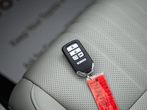 Used 2022 Honda Accord Touring image 45