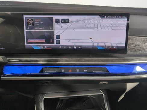 New 2025 BMW i7 eDrive50 w/ Premium Package image 23