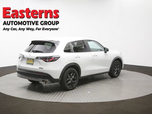 Used 2023 Honda HR-V Sport image 40