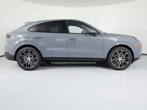 New 2026 Porsche Cayenne Coupe AWD/4WD image 10