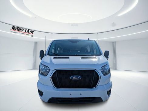 Used 2024 Ford Transit 350 XLT image 7