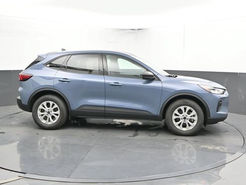 Used 2025 Ford Escape Active AWD/4WD image 4