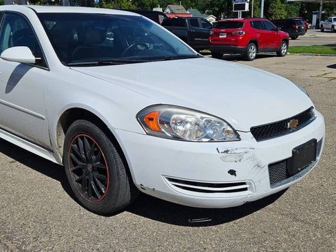 Used 2013 Chevrolet Impala LT w/ LT Sunroof Package FWD image 3