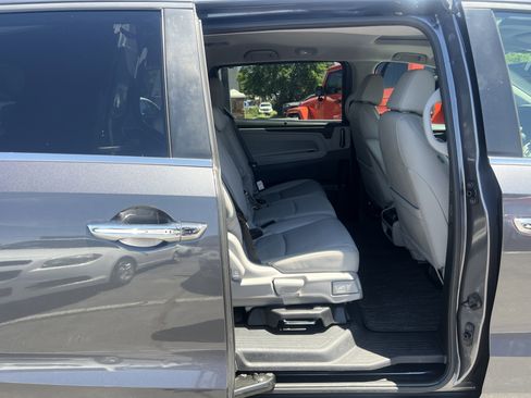 Used 2023 Honda Odyssey EX-L image 9