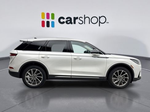 Used 2024 Lincoln Corsair AWD w/ Equipment Group 101A image 6