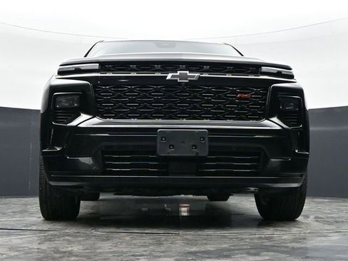 Used 2024 Chevrolet Traverse RS image 45