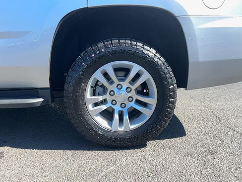 Used 2017 Chevrolet Tahoe LT image 8