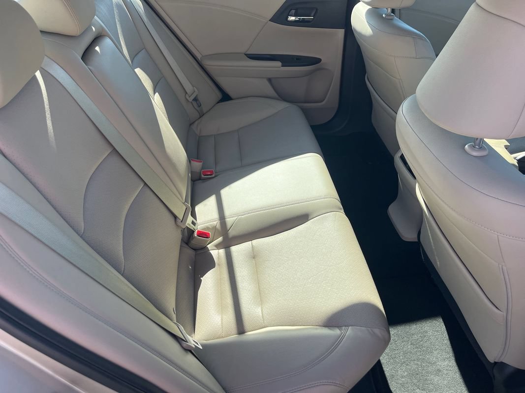 Used 2016 Honda Accord EX-L image 14