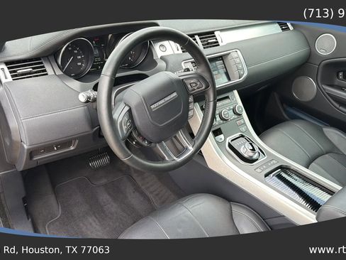 Used 2016 Land Rover Range Rover Evoque SE image 25