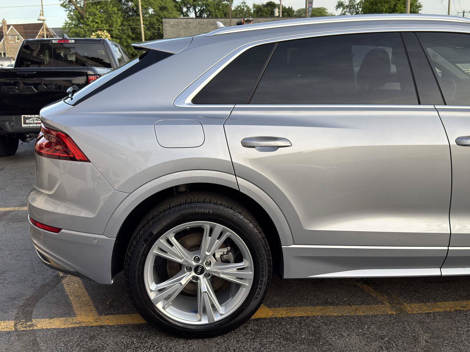 Used 2022 Audi Q8 Premium Plus AWD/4WD image 13