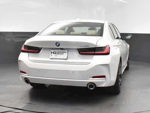 Certified 2025 BMW 330i Sedan w/ Premium Package image 7