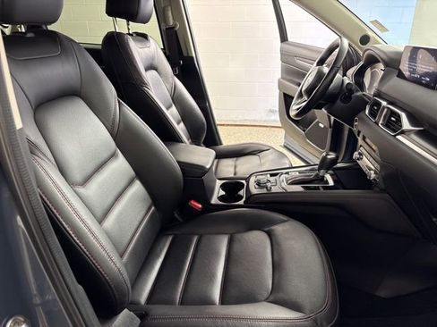 Used 2023 MAZDA CX-5 Carbon Edition image 19