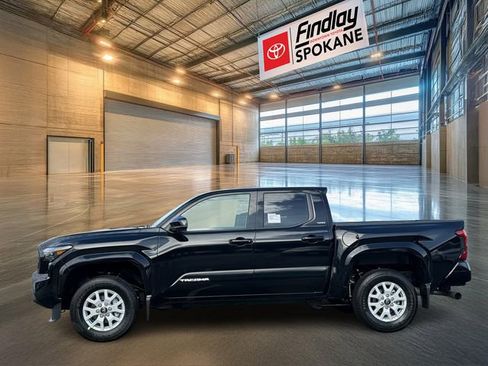 New 2025 Toyota Tacoma SR5 image 3