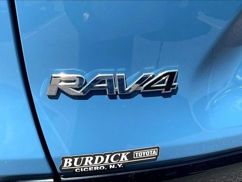 Used 2022 Toyota RAV4 SE w/ Convenience Package AWD/4WD image 23