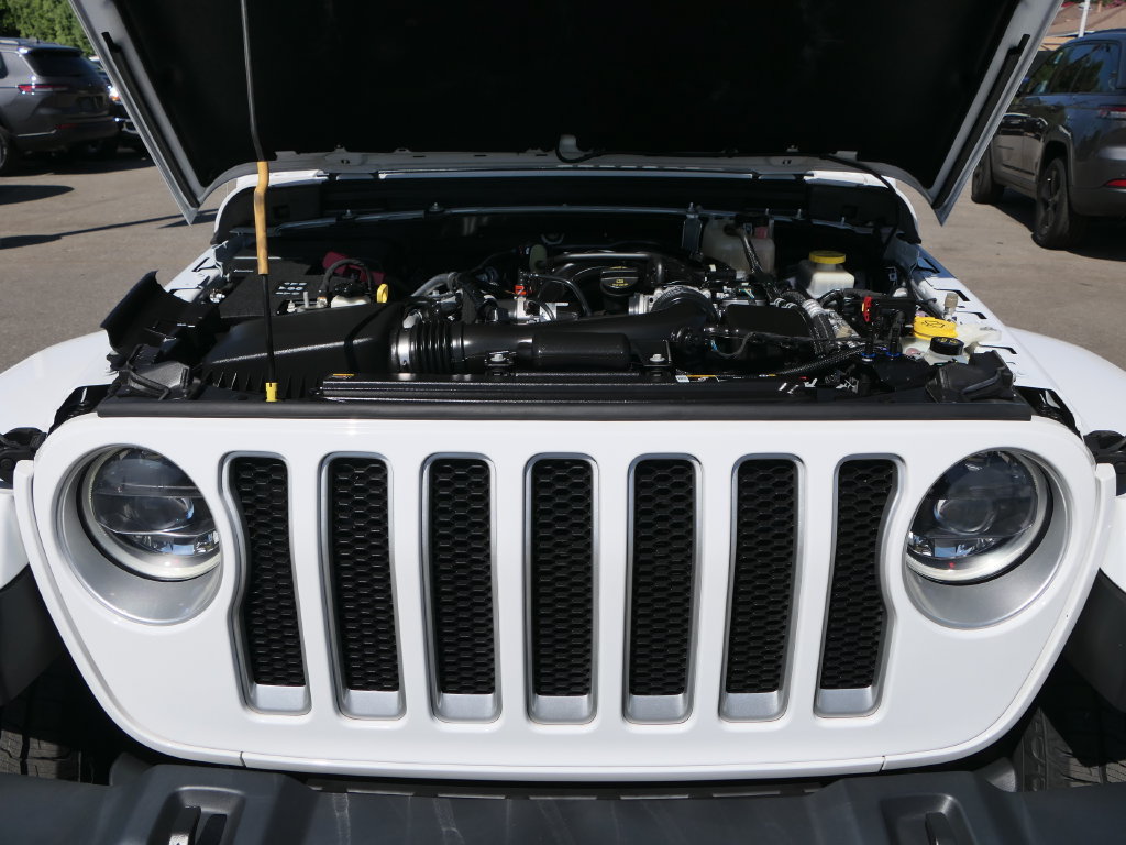 Used 2023 Jeep Wrangler Unlimited Sahara w/ LED Lighting Group AWD/4WD image 25