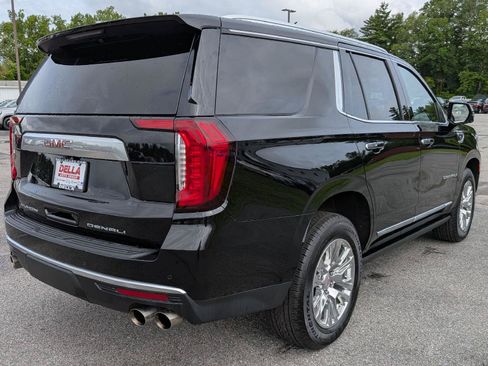 Used 2023 GMC Yukon Denali AWD/4WD image 8