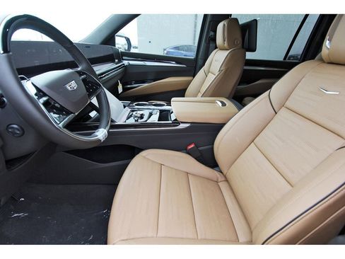 New 2026 Cadillac Escalade ESV Luxury image 6