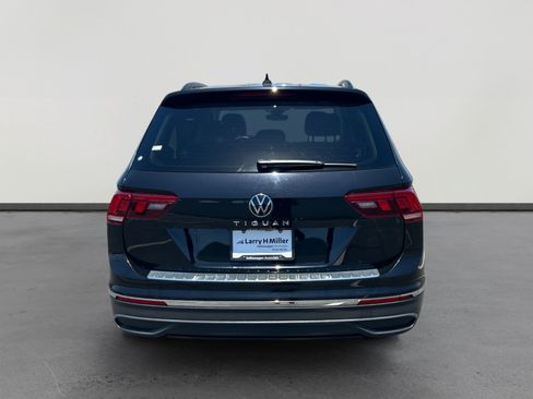 Used 2022 Volkswagen Tiguan S w/ IQ.Drive Package FWD image 4